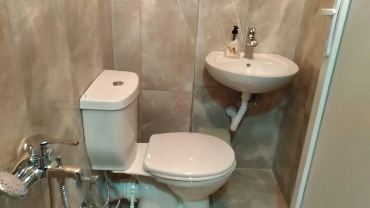 Kevin'S Hostel Yeldegirmeni 이스탄불