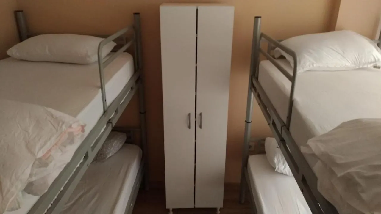 Kevin'S Hostel Yeldegirmeni 이스탄불 터키